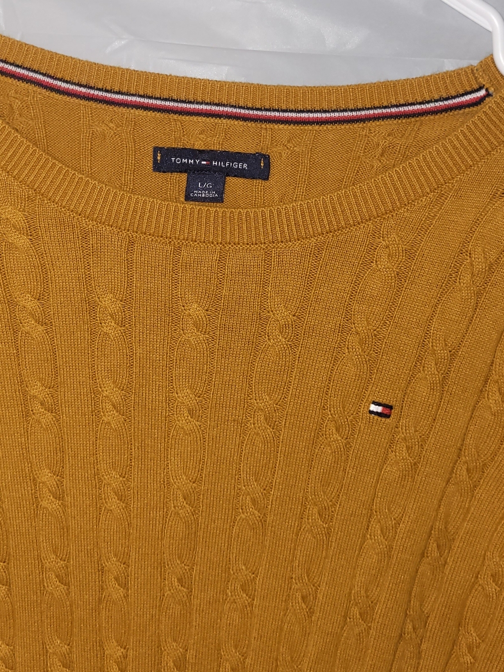 Tommy Hilfiger Women's Cable-Knit Crewneck Sweater - Mustard Yellow
